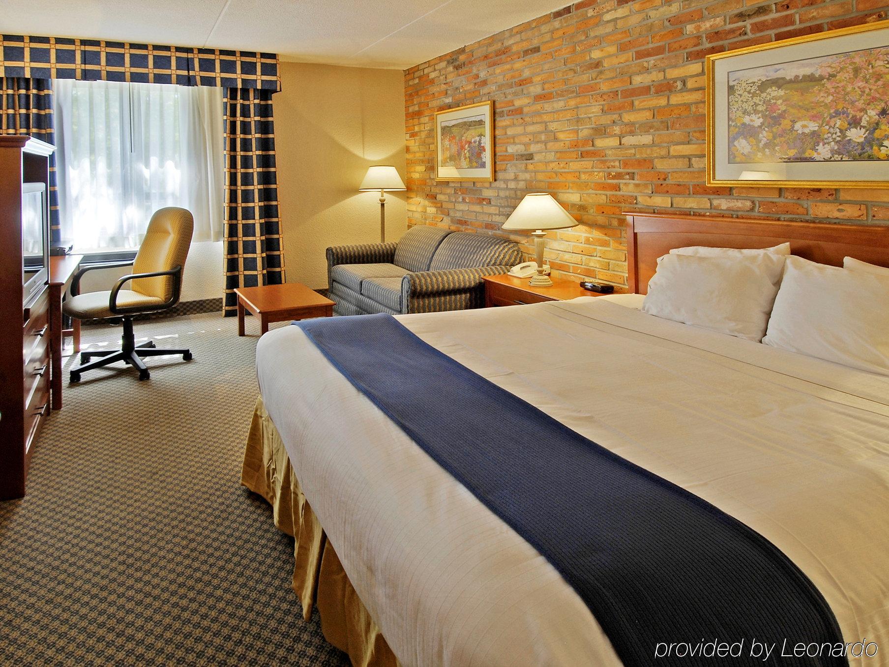 Holiday Inn Express Toronto East, An Ihg Hotel Δωμάτιο φωτογραφία